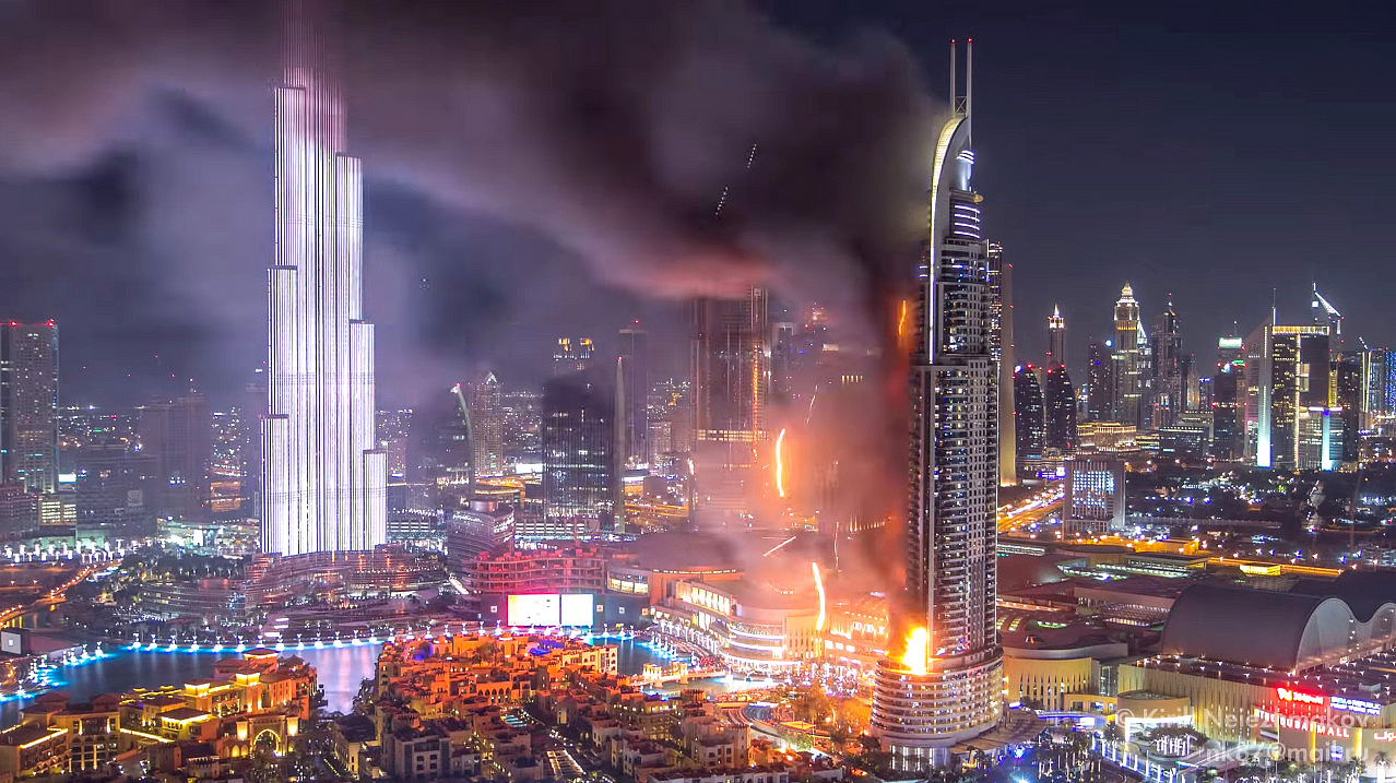 huge-fire-at-the-address-downtown-dubai-luxury-hotel-timelapse